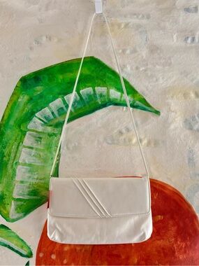 Vintage 80s White Leather Shoulder Bag